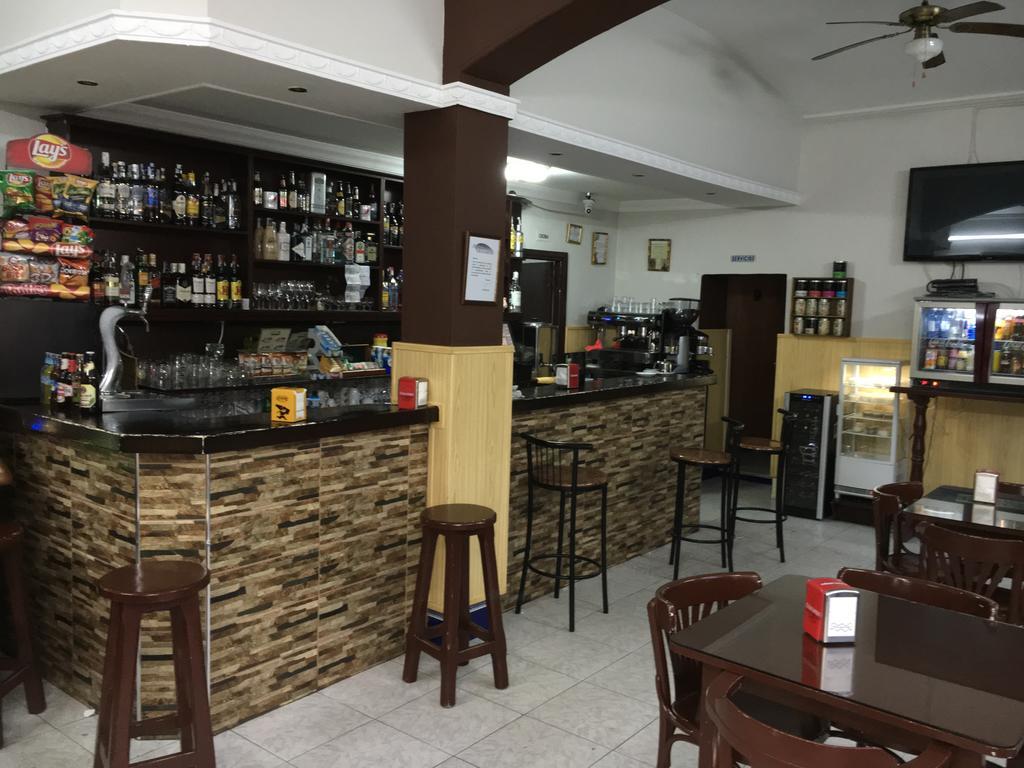 Hostal Barbate Exterior photo
